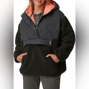 Bass outdoor quarter-zip hooded women’s jacket